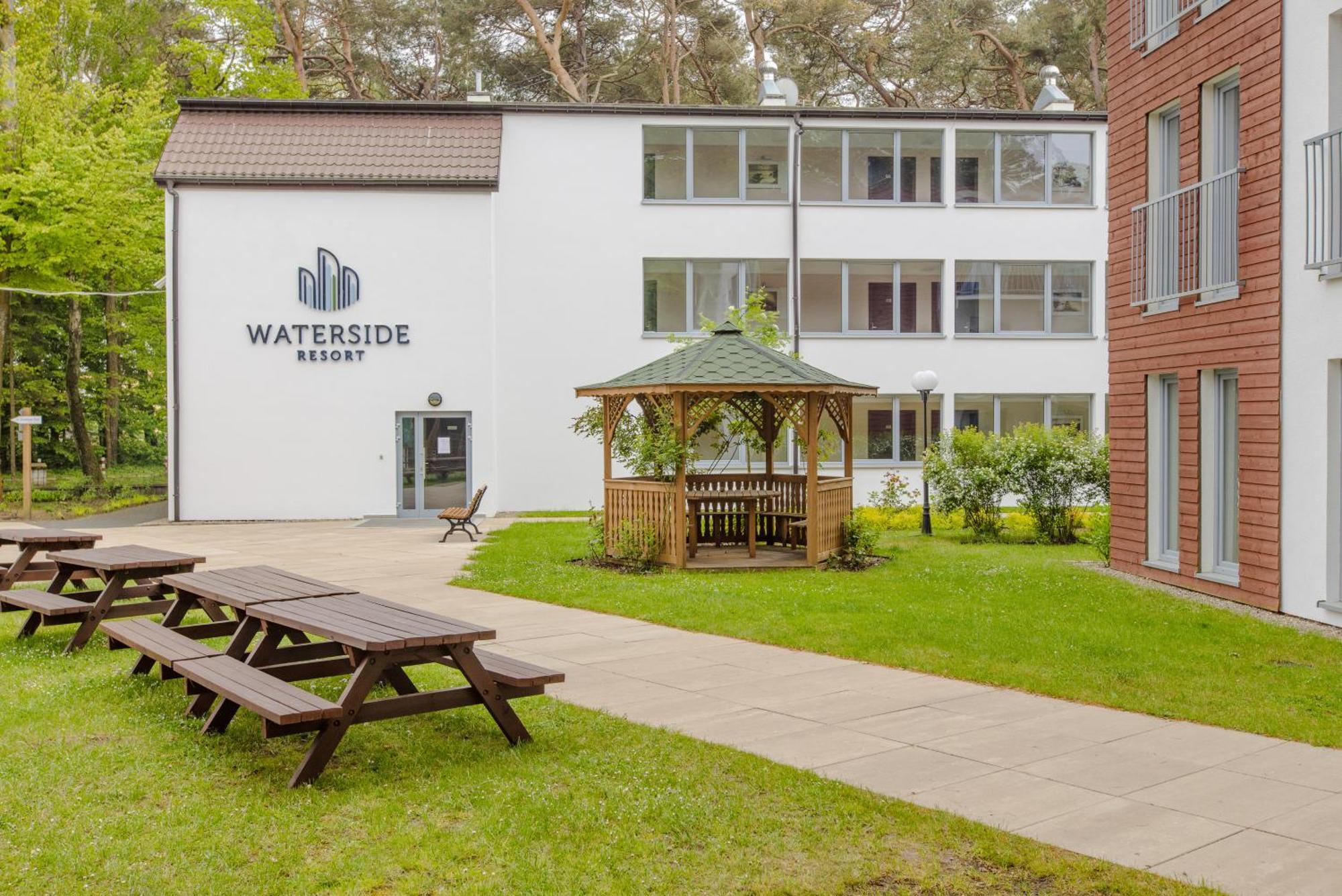 Waterside Resort ดาร์โลฟโก ภายนอก รูปภาพ